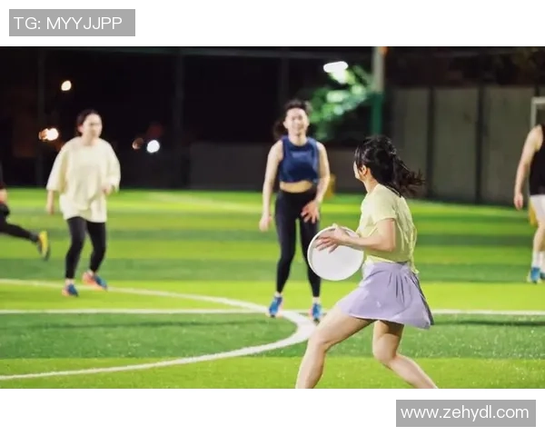 飞盘运动必备护膝推荐与选购指南助你安全畅享飞盘乐趣